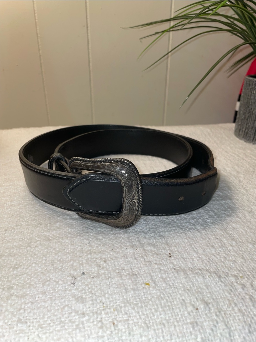 Wrangler western genuine leather black  belt.
38/95